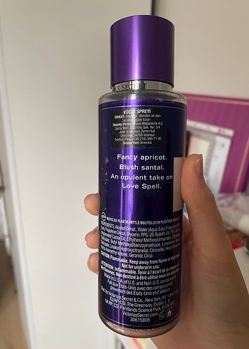 Victoria's Secret Love Spell Luxe Body Mist - Görsel 3