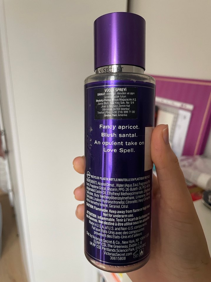 Victoria's Secret Love Spell Luxe Body Mist - Görsel 3