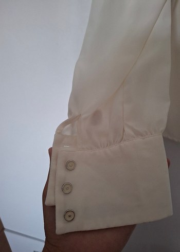 Düğmeli Yüksek Yaka krem Kadın Gömlek - Görsel 7