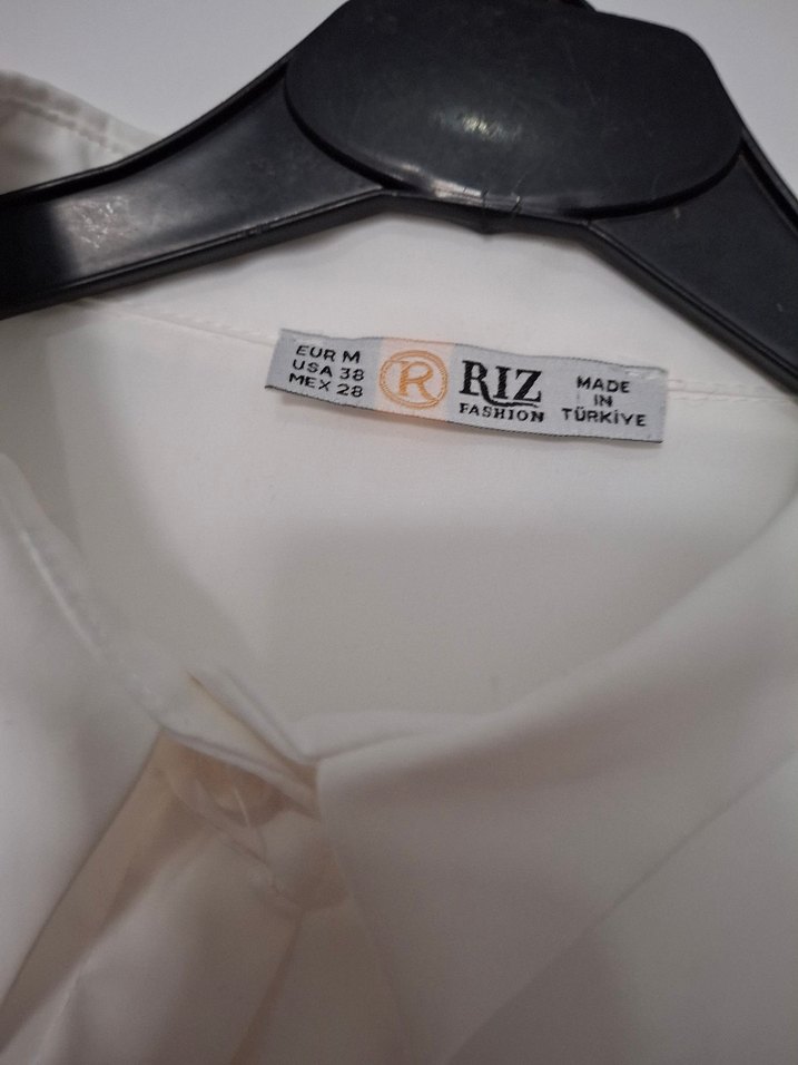 Düğmeli Beyaz Kadın Gömlek - Görsel 5