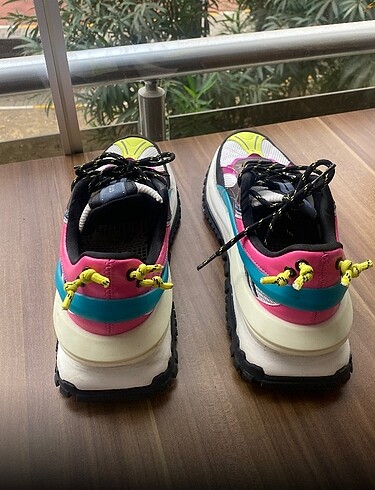 39 Beden çeşitli Renk Bershka chunky platform 39 numara