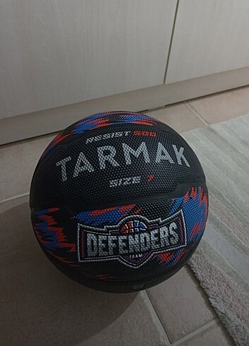 R500 Grafiti Desenli 7 Numara Basketbol Topu