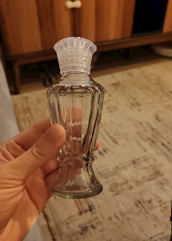 Diğer Şeffaf Cam Hediyelik Şişesi