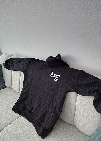 l Beden Sweatshirt