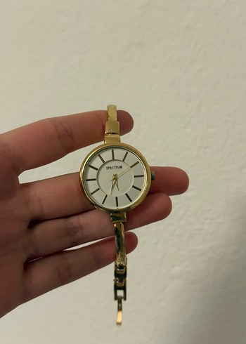 Altın Renkli Modern Klasik Kadın Saati