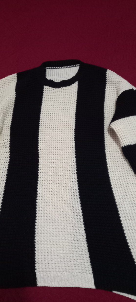 Kadın Siyah Beyaz Çizgili Triko Kazak - Görsel 3