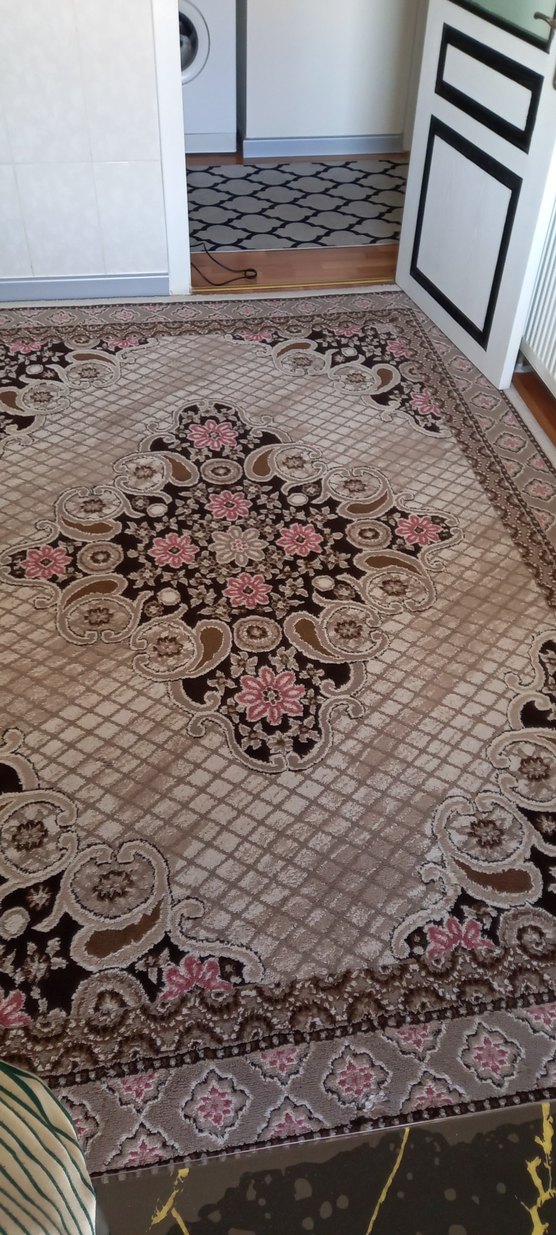 Klasik Desenli Açık Kahverengi Halı - Görsel 3