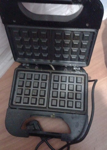 Siyah Elektrikli Tost Makinesi - Görsel 2