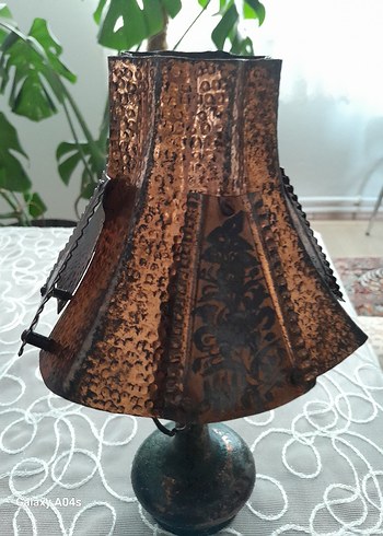 Koyu Kahverengi bakır Abajur görseli çok güzel
