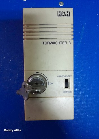 H&H Türwächter 3 Anahtarlı Kilitli Cihaz