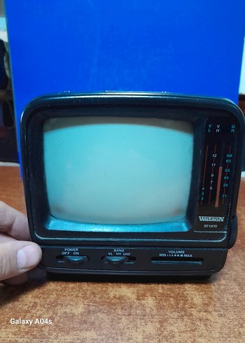 Wilson SF1410 Retro Monitör..tv. radyo ekran. geliyor sesyok
