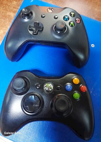Siyah Oyun Kolu ve Joystick..xxbox..kablosuz. çok kaliteli.