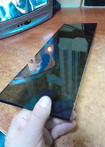 40 x10..santim. kalın. renkli. cam. raf. - Görsel 15