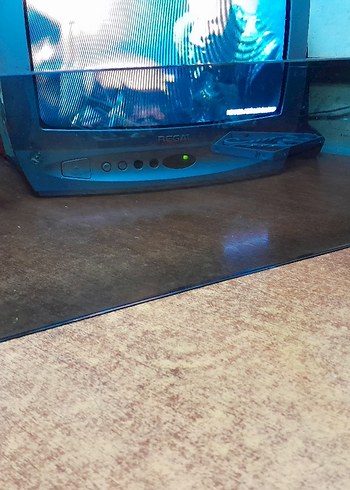 40 x10..santim. kalın. renkli. cam. raf. - Görsel 13