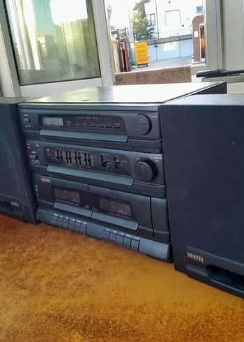 Vestel Siyah Müzik Sistemi..kondisyon u düzgün temiz bir. Ürün