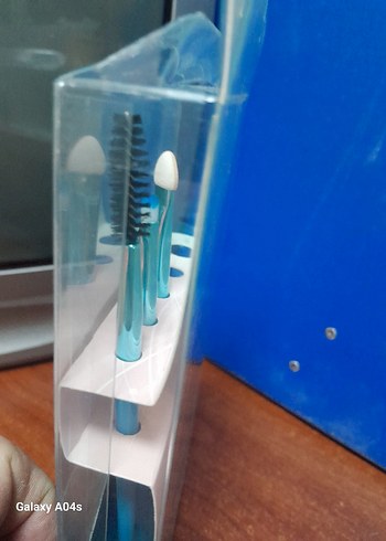 Mavi Aynalı 6 Parça Makyaj Fırça Seti - Görsel 6