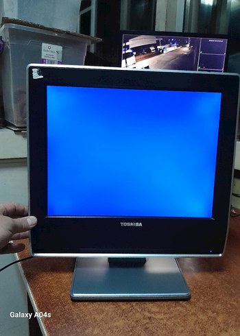 Toshiba Monitör. ve tv. kondisyon u düzgün temiz görseli güzel - Görsel 14