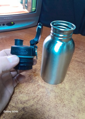 Gri Çocuk Termos Şişesi..paslanmaz kondisyon u düzgün - Görsel 10