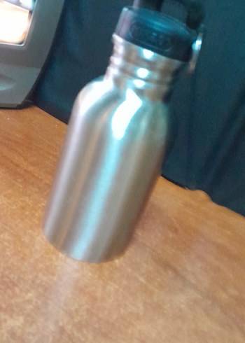 Gri Çocuk Termos Şişesi..paslanmaz kondisyon u düzgün - Görsel 3