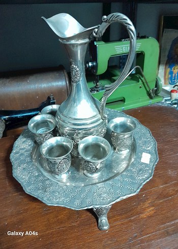 Nakışlı Gri Beyaz Sofra Takımı - Görsel 2