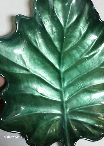 Yeşil Parlak Yaprak Şekilli Tabak.cam. ve.  metal.  Sanatı - Görsel 8