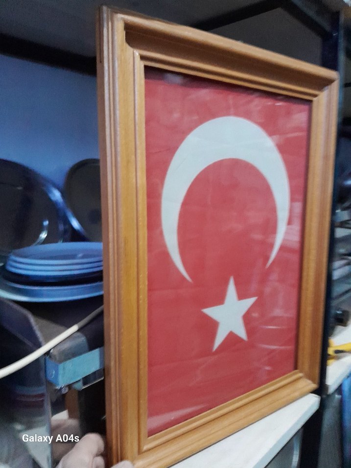 wintage. masif..gercek agactan. yapılma.  çerçeve. Ağır bir ürün - Görsel 4