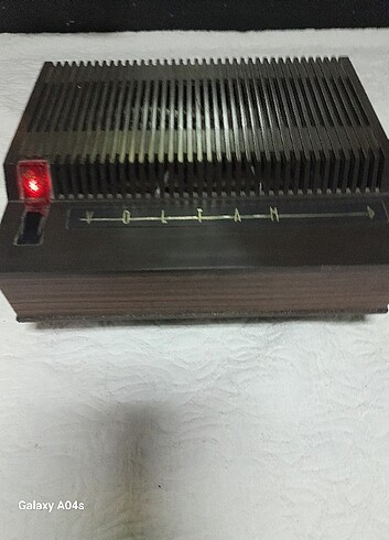 Leglatör. 1980...televizyon un. Üzerine konan. Güçlendirici.