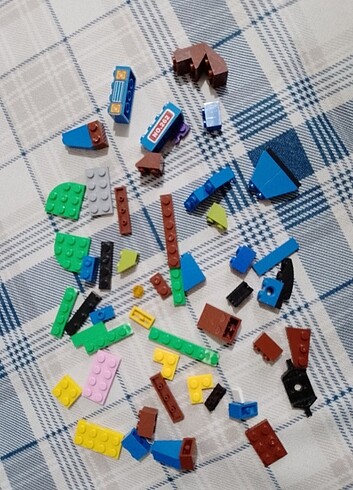 LEGO parçalar