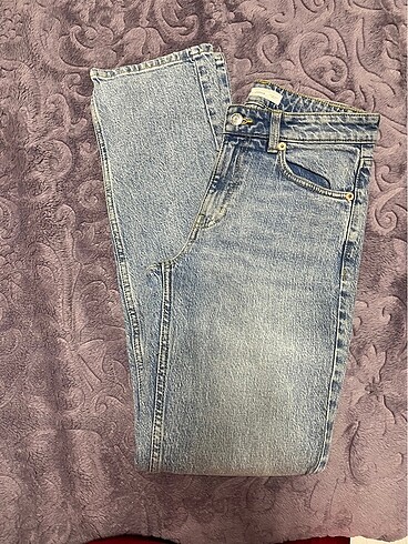 MANGO STRAIGHT JEAN