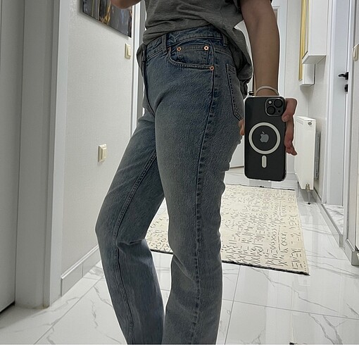 36 Beden mavi Renk MANGO STRAIGHT JEAN