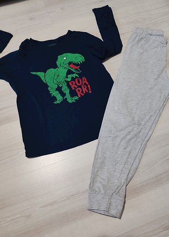 LC Waikiki Erkek Çocuk Gri Dinozor Baskılı Pijama Takımı