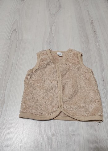 Kız Çocuk Bej Düğmeli Yelek - Görsel 2