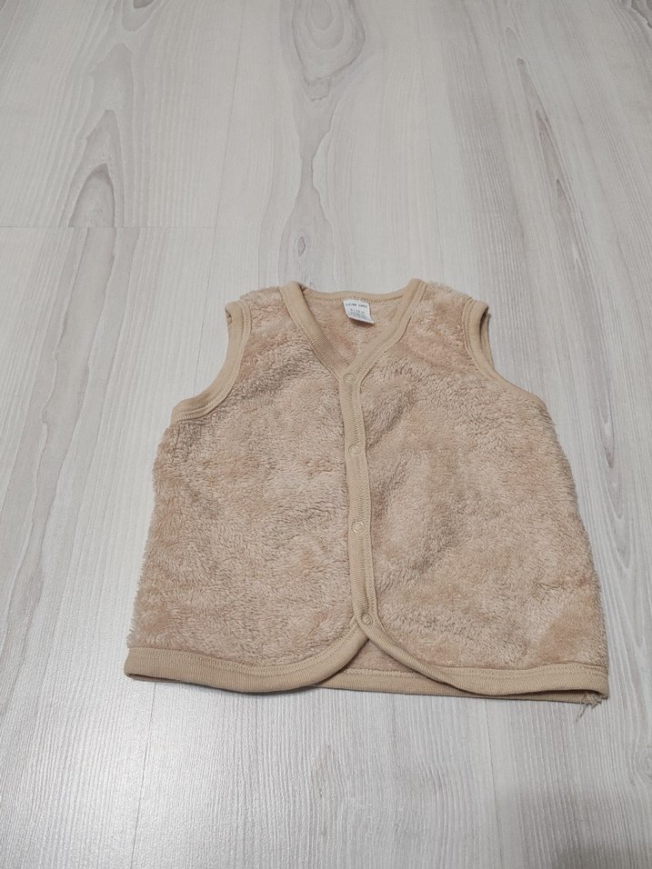 Kız Çocuk Bej Düğmeli Yelek - Görsel 2