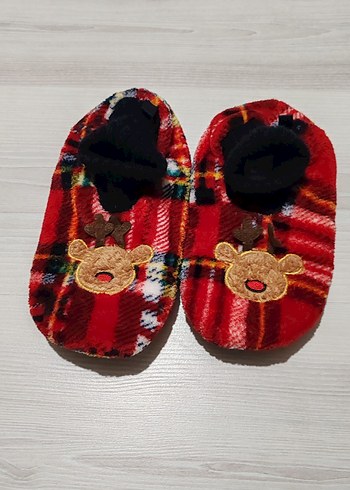 Nakışlı Kız Çocuk Kırmızı Sıcak Terlik - Görsel 2