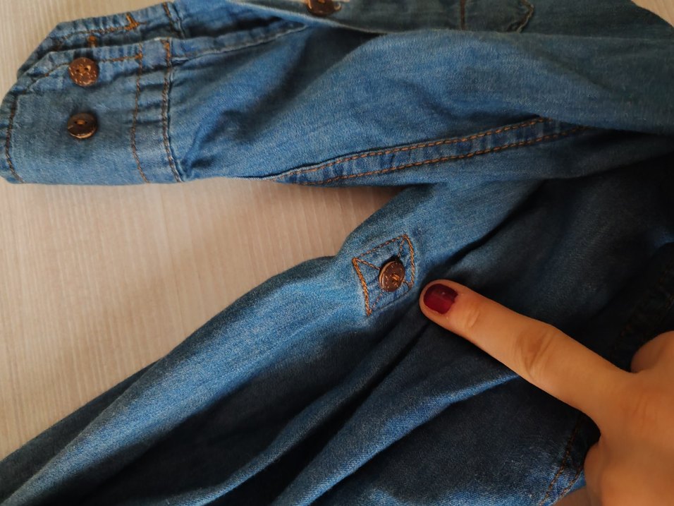 Düğmeli Uzun Kollu Denim  Gömlek - Görsel 4