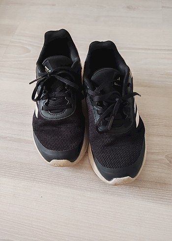 Kadın Siyah Bağcıklı Spor Ayakkabı - Görsel 2