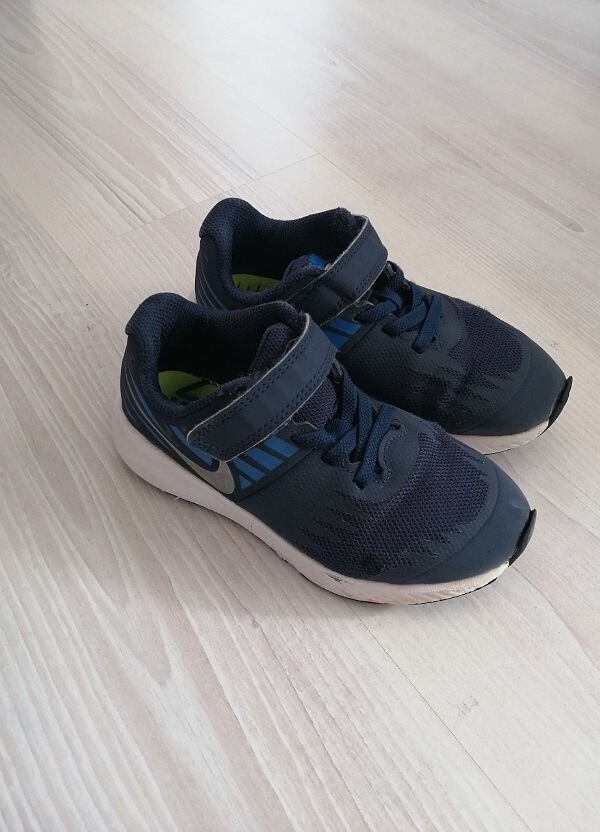 Nike 27.5 numara spor ayakkabı - Görsel 4