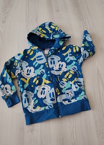 LC Waikiki LCW 5 YAŞ KAPŞONLU FERMUARLI SWEATSHIRT