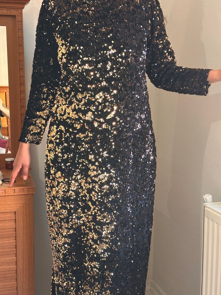 Siyah Payetli Uzun Kollu Gece Elbisesi - Görsel 3