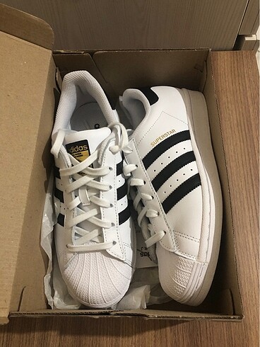 38,5 Beden beyaz Renk Adidas