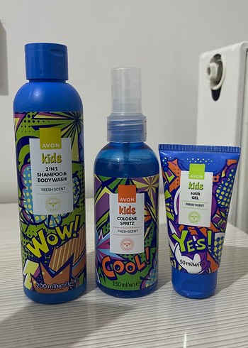 Avon Kids 2'si 1 Arada Şampuan ve Vücut Yıkama Seti erkek çocuğu - Görsel 2