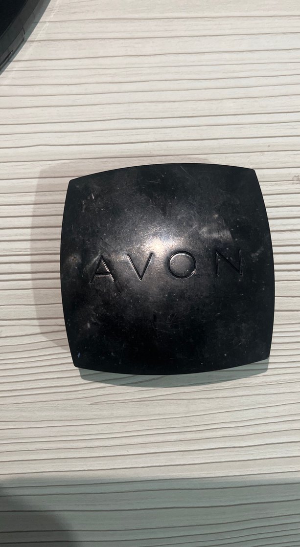 Koyu Haki Tonlarında Göz Farı Paleti avon - Görsel 3