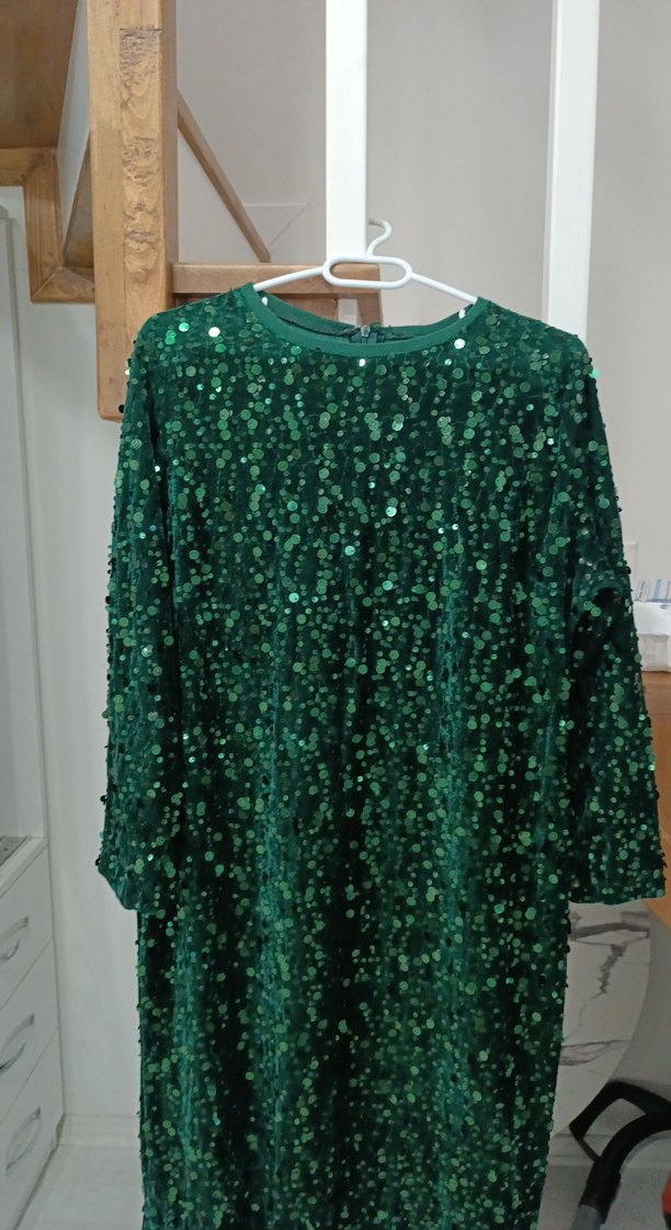 Yeşil Parlak İşlemeli Uzun Abiye Elbise - Görsel 3