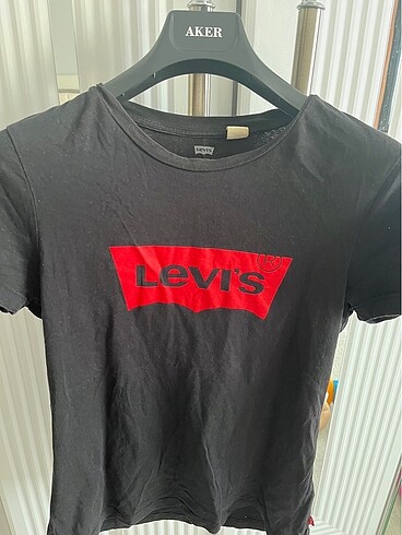 Levis Levis kısa kollu