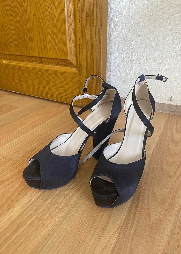 Bantlı Platform Topuk - Görsel 2