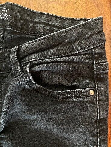 36 Beden siyah Renk Zara jean
