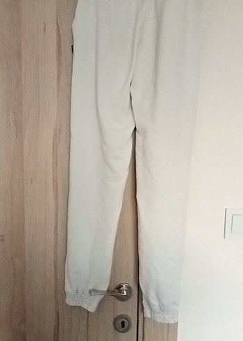 Beyaz Mini Rahat Kesim Kadın Eşofman Altı - Görsel 4