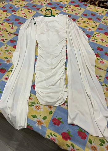 Beyaz elbise - Görsel 3