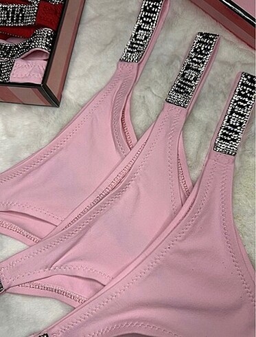 l Beden Victoria s Secret Kadın Pembe Taşlı Külot
