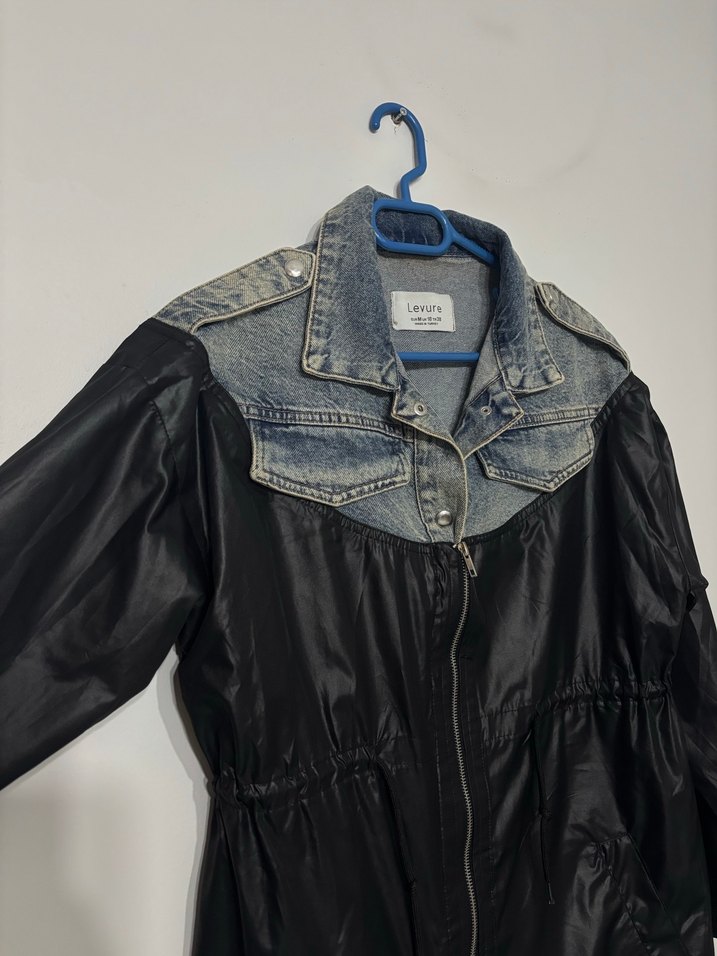 Kot Detaylı Siyah Belden Kemerli Ceket - Görsel 2